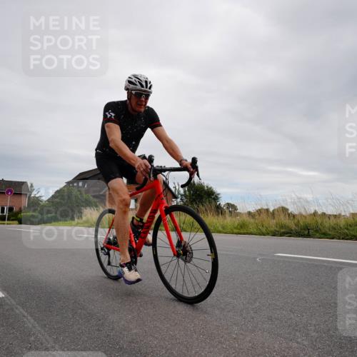31.08.2025 - Elbe Triathlon Hamburg Michael Burmester http://msf.ph/oto/8669547 31.08.2025 14:23:53 Radfahren 154 meine-sportfotos.de
