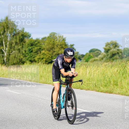 31.08.2025 - Elbe Triathlon Hamburg Michael Burmester http://msf.ph/oto/8669548 31.08.2025 09:53:24 Radfahren 472, 593, 659, 900, 925 meine-sportfotos.de