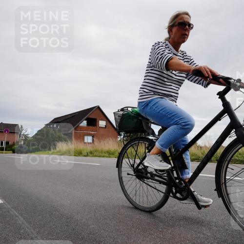 31.08.2025 - Elbe Triathlon Hamburg Michael Burmester http://msf.ph/oto/8669566 31.08.2025 14:26:00 Radfahren  meine-sportfotos.de
