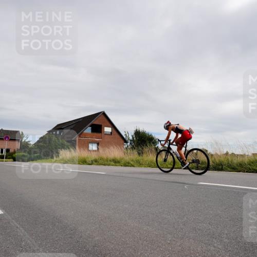 31.08.2025 - Elbe Triathlon Hamburg Michael Burmester http://msf.ph/oto/8669577 31.08.2025 14:30:41 Radfahren  meine-sportfotos.de