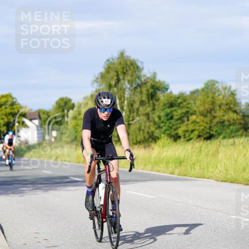 31.08.2025 - Elbe Triathlon Hamburg Michael Burmester http://msf.ph/oto/8669580 31.08.2025 09:53:35 Radfahren 391, 478, 481, 524, 549, 574, 639, 724, 768, 922 meine-sportfotos.de