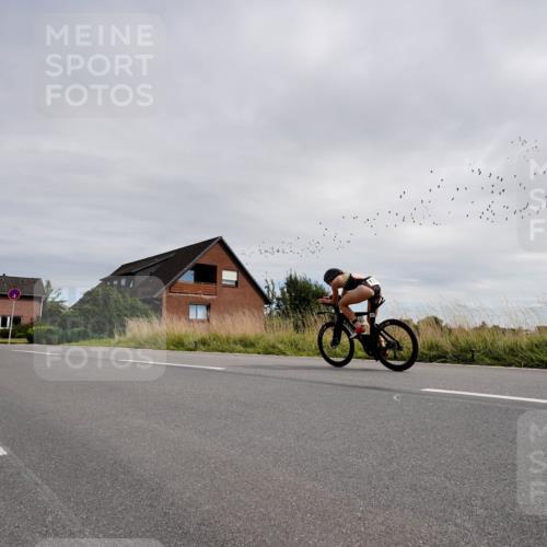 31.08.2025 - Elbe Triathlon Hamburg Michael Burmester http://msf.ph/oto/8669590 31.08.2025 14:34:08 Radfahren  meine-sportfotos.de