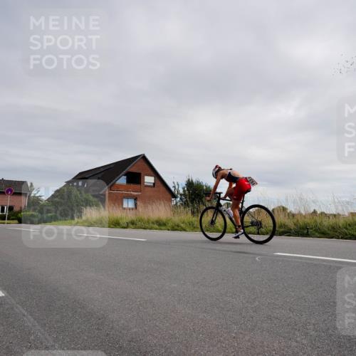 31.08.2025 - Elbe Triathlon Hamburg Michael Burmester http://msf.ph/oto/8669595 31.08.2025 14:35:17 Radfahren  meine-sportfotos.de