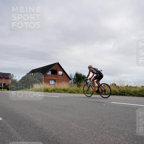 31.08.2025 - Elbe Triathlon Hamburg Michael Burmester http://msf.ph/oto/8669599 31.08.2025 14:36:15 Radfahren  meine-sportfotos.de