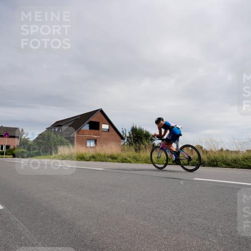 31.08.2025 - Elbe Triathlon Hamburg Michael Burmester http://msf.ph/oto/8669615 31.08.2025 14:38:22 Radfahren  meine-sportfotos.de