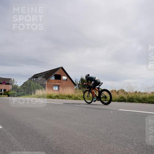 31.08.2025 - Elbe Triathlon Hamburg Michael Burmester http://msf.ph/oto/8669619 31.08.2025 14:38:34 Radfahren 148, 160 meine-sportfotos.de