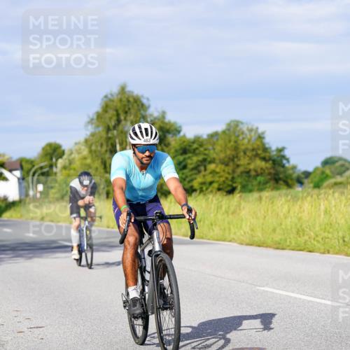31.08.2025 - Elbe Triathlon Hamburg Michael Burmester http://msf.ph/oto/8669627 31.08.2025 09:53:45 Radfahren 379, 478, 483, 645 meine-sportfotos.de
