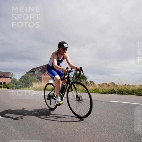 31.08.2025 - Elbe Triathlon Hamburg Michael Burmester http://msf.ph/oto/8669632 31.08.2025 14:40:00 Radfahren 122, 144 meine-sportfotos.de