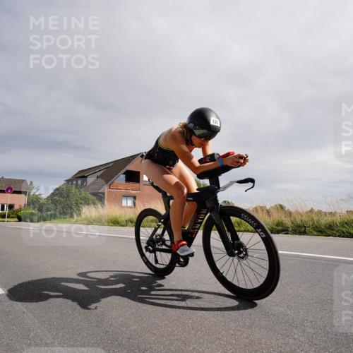 31.08.2025 - Elbe Triathlon Hamburg Michael Burmester http://msf.ph/oto/8669640 31.08.2025 14:40:37 Radfahren  meine-sportfotos.de