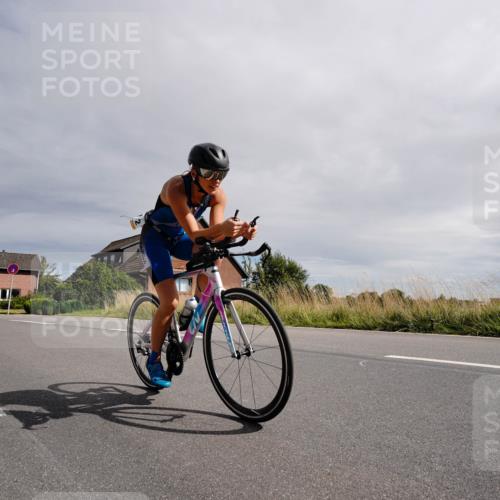 31.08.2025 - Elbe Triathlon Hamburg Michael Burmester http://msf.ph/oto/8669645 31.08.2025 14:41:06 Radfahren 137 meine-sportfotos.de