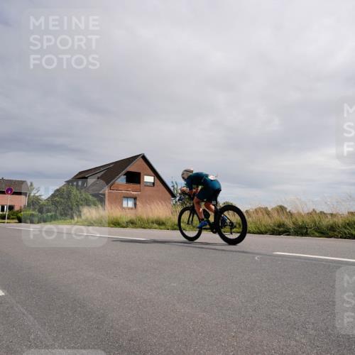 31.08.2025 - Elbe Triathlon Hamburg Michael Burmester http://msf.ph/oto/8669650 31.08.2025 14:41:21 Radfahren 159 meine-sportfotos.de