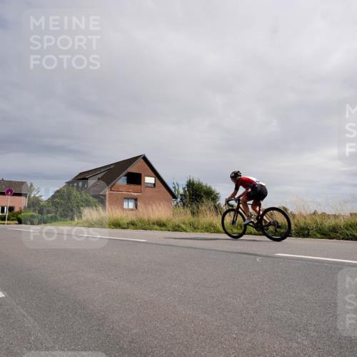 31.08.2025 - Elbe Triathlon Hamburg Michael Burmester http://msf.ph/oto/8669654 31.08.2025 14:41:35 Radfahren  meine-sportfotos.de