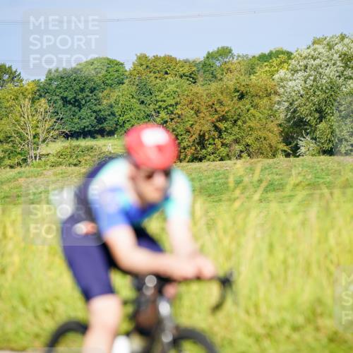 31.08.2025 - Elbe Triathlon Hamburg Michael Burmester http://msf.ph/oto/8669660 31.08.2025 09:54:23 Radfahren 415, 434, 525, 698, 725 meine-sportfotos.de
