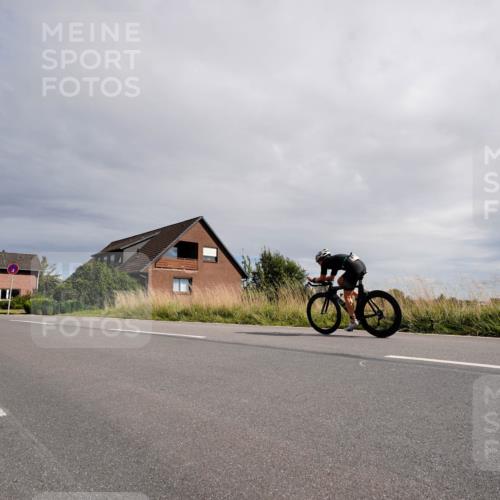 31.08.2025 - Elbe Triathlon Hamburg Michael Burmester http://msf.ph/oto/8669670 31.08.2025 14:42:54 Radfahren  meine-sportfotos.de