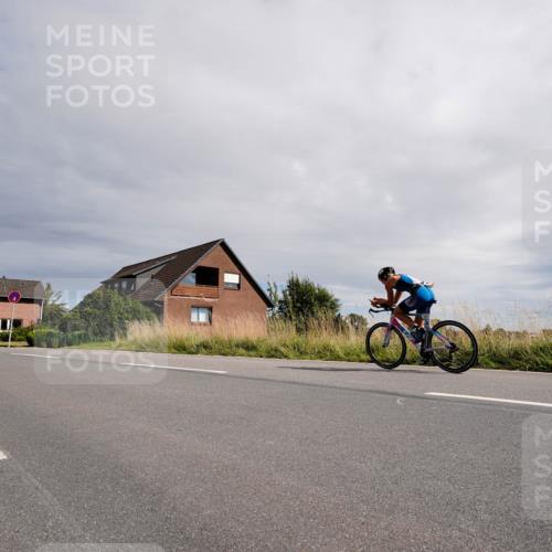 31.08.2025 - Elbe Triathlon Hamburg Michael Burmester http://msf.ph/oto/8669682 31.08.2025 14:43:14 Radfahren  meine-sportfotos.de