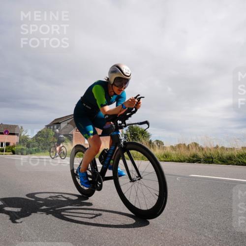 31.08.2025 - Elbe Triathlon Hamburg Michael Burmester http://msf.ph/oto/8669685 31.08.2025 14:43:39 Radfahren 123 meine-sportfotos.de