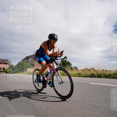 31.08.2025 - Elbe Triathlon Hamburg Michael Burmester http://msf.ph/oto/8669727 31.08.2025 14:45:52 Radfahren 137 meine-sportfotos.de