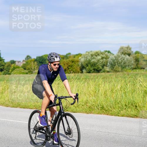 31.08.2025 - Elbe Triathlon Hamburg Michael Burmester http://msf.ph/oto/8669739 31.08.2025 09:54:55 Radfahren 402, 404, 449, 497, 616, 625, 652, 874 meine-sportfotos.de