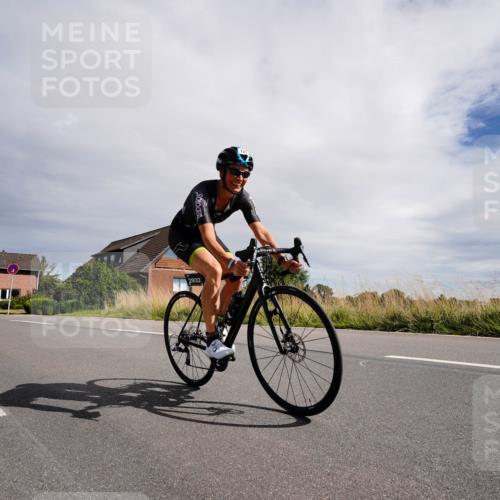 31.08.2025 - Elbe Triathlon Hamburg Michael Burmester http://msf.ph/oto/8669749 31.08.2025 14:46:40 Radfahren 129 meine-sportfotos.de