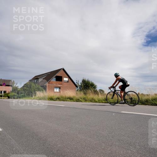 31.08.2025 - Elbe Triathlon Hamburg Michael Burmester http://msf.ph/oto/8669751 31.08.2025 14:46:50 Radfahren  meine-sportfotos.de