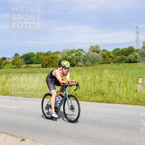 31.08.2025 - Elbe Triathlon Hamburg Michael Burmester http://msf.ph/oto/8669760 31.08.2025 09:55:01 Radfahren 402, 404, 459, 625, 652 meine-sportfotos.de