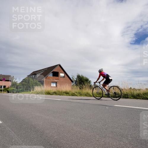 31.08.2025 - Elbe Triathlon Hamburg Michael Burmester http://msf.ph/oto/8669765 31.08.2025 14:47:22 Radfahren 132, 148 meine-sportfotos.de
