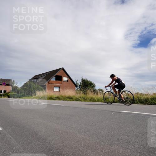 31.08.2025 - Elbe Triathlon Hamburg Michael Burmester http://msf.ph/oto/8669771 31.08.2025 14:47:55 Radfahren 164 meine-sportfotos.de
