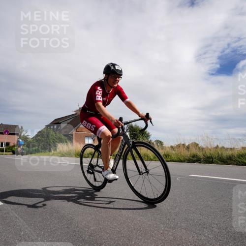 31.08.2025 - Elbe Triathlon Hamburg Michael Burmester http://msf.ph/oto/8669777 31.08.2025 14:47:59 Radfahren 139, 164 meine-sportfotos.de