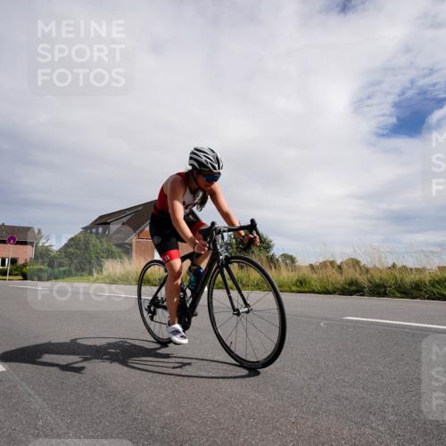 31.08.2025 - Elbe Triathlon Hamburg Michael Burmester http://msf.ph/oto/8669780 31.08.2025 14:48:07 Radfahren 139 meine-sportfotos.de