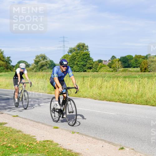 31.08.2025 - Elbe Triathlon Hamburg Michael Burmester http://msf.ph/oto/8669795 31.08.2025 09:55:21 Radfahren 418, 444, 701, 785 meine-sportfotos.de