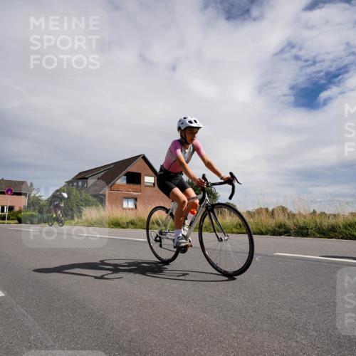 31.08.2025 - Elbe Triathlon Hamburg Michael Burmester http://msf.ph/oto/8669831 31.08.2025 14:50:02 Radfahren 125, 156 meine-sportfotos.de
