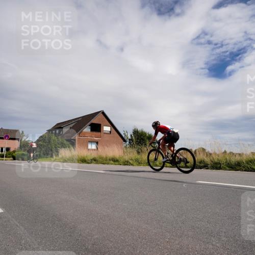 31.08.2025 - Elbe Triathlon Hamburg Michael Burmester http://msf.ph/oto/8669843 31.08.2025 14:50:20 Radfahren  meine-sportfotos.de