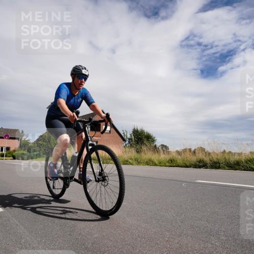 31.08.2025 - Elbe Triathlon Hamburg Michael Burmester http://msf.ph/oto/8669862 31.08.2025 14:51:12 Radfahren 149 meine-sportfotos.de