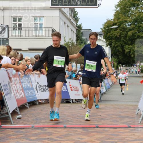 31.08.2025 - 21. Blankeneser Heldenlauf Strokosch-Dieckow http://msf.ph/oto/8669875 31.08.2025 10:54:53 Ziel 3614, 3615, 3283, 3462, 3395 meine-sportfotos.de