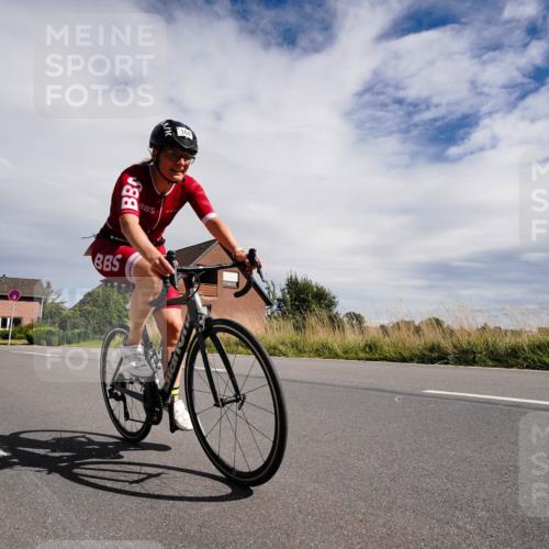 31.08.2025 - Elbe Triathlon Hamburg Michael Burmester http://msf.ph/oto/8669896 31.08.2025 14:52:36 Radfahren 132, 164 meine-sportfotos.de