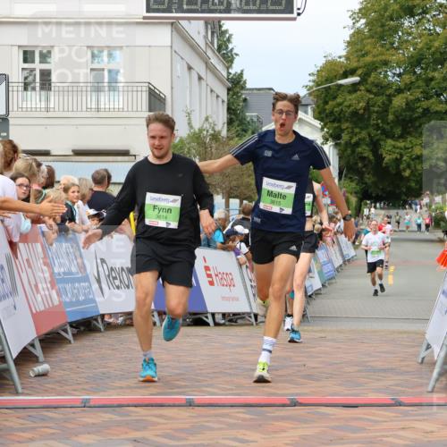 31.08.2025 - 21. Blankeneser Heldenlauf Strokosch-Dieckow http://msf.ph/oto/8669897 31.08.2025 10:54:53 Ziel 3614, 3615, 3283, 3462, 3395 meine-sportfotos.de
