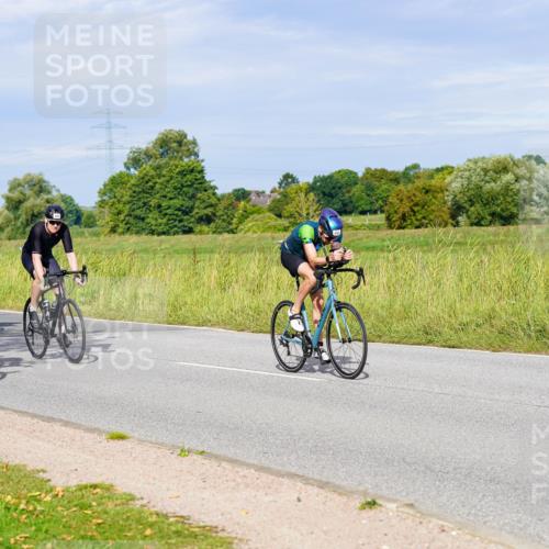 31.08.2025 - Elbe Triathlon Hamburg Michael Burmester http://msf.ph/oto/8669902 31.08.2025 09:56:03 Radfahren 255, 445, 499, 523, 536, 601, 678, 692, 829, 853 meine-sportfotos.de