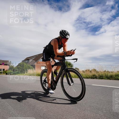 31.08.2025 - Elbe Triathlon Hamburg Michael Burmester http://msf.ph/oto/8669908 31.08.2025 14:52:58 Radfahren 121 meine-sportfotos.de