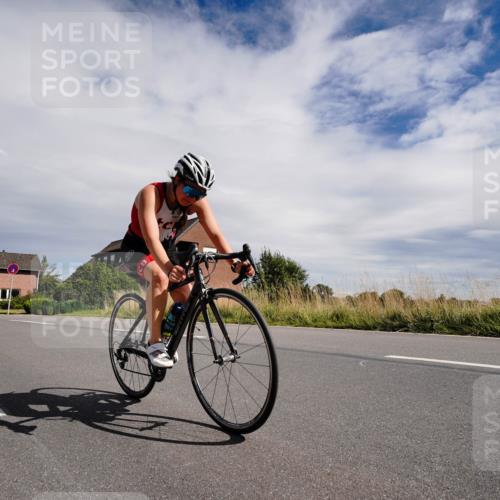 31.08.2025 - Elbe Triathlon Hamburg Michael Burmester http://msf.ph/oto/8669911 31.08.2025 14:53:02 Radfahren 121, 141 meine-sportfotos.de