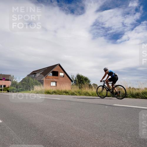 31.08.2025 - Elbe Triathlon Hamburg Michael Burmester http://msf.ph/oto/8669916 31.08.2025 14:53:12 Radfahren 124 meine-sportfotos.de
