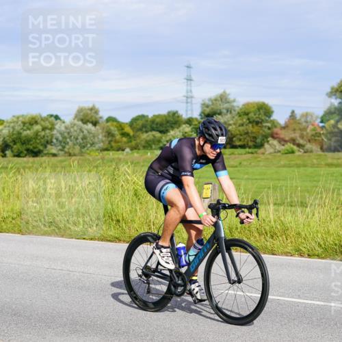 31.08.2025 - Elbe Triathlon Hamburg Michael Burmester http://msf.ph/oto/8669924 31.08.2025 09:56:07 Radfahren 255, 445, 499, 500, 522, 523, 536, 590, 601, 692, 775, 830, 840, 853 meine-sportfotos.de