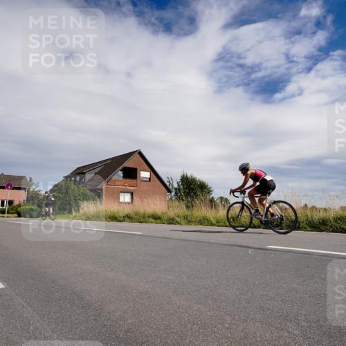 31.08.2025 - Elbe Triathlon Hamburg Michael Burmester http://msf.ph/oto/8669925 31.08.2025 14:53:20 Radfahren  meine-sportfotos.de