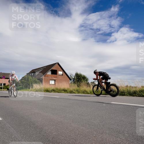 31.08.2025 - Elbe Triathlon Hamburg Michael Burmester http://msf.ph/oto/8669962 31.08.2025 14:54:55 Radfahren  meine-sportfotos.de