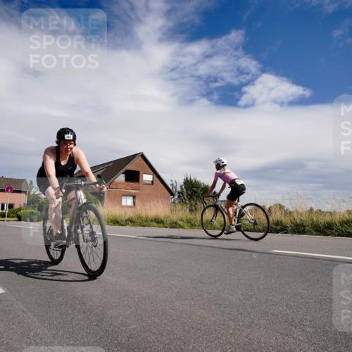 31.08.2025 - Elbe Triathlon Hamburg Michael Burmester http://msf.ph/oto/8670005 31.08.2025 14:57:07 Radfahren  meine-sportfotos.de