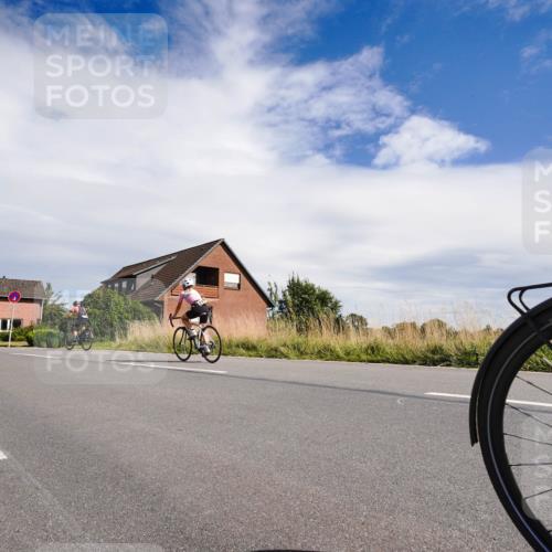 31.08.2025 - Elbe Triathlon Hamburg Michael Burmester http://msf.ph/oto/8670006 31.08.2025 14:57:07 Radfahren  meine-sportfotos.de