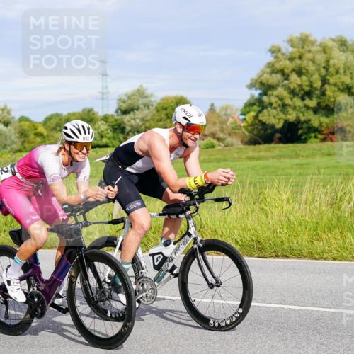 31.08.2025 - Elbe Triathlon Hamburg Michael Burmester http://msf.ph/oto/8670007 31.08.2025 09:57:16 Radfahren 490, 629, 851, 882, 887 meine-sportfotos.de