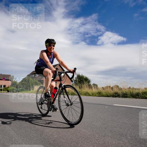 31.08.2025 - Elbe Triathlon Hamburg Michael Burmester http://msf.ph/oto/8670013 31.08.2025 14:57:39 Radfahren  meine-sportfotos.de
