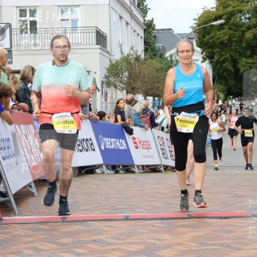 31.08.2025 - 21. Blankeneser Heldenlauf Strokosch-Dieckow http://msf.ph/oto/8670016 31.08.2025 10:34:01 Ziel 2378, 2563, 2120 meine-sportfotos.de