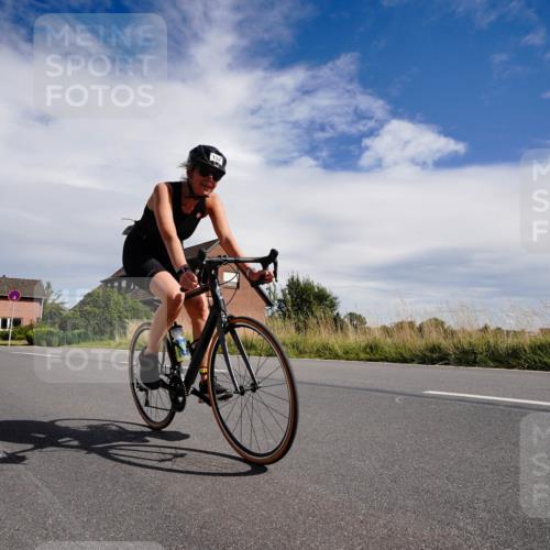 31.08.2025 - Elbe Triathlon Hamburg Michael Burmester http://msf.ph/oto/8670017 31.08.2025 14:57:54 Radfahren 142 meine-sportfotos.de