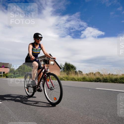 31.08.2025 - Elbe Triathlon Hamburg Michael Burmester http://msf.ph/oto/8670024 31.08.2025 14:58:00 Radfahren  meine-sportfotos.de